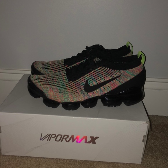 Vapor max 3.0 multi-color